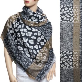 Leopard Section Pattern Scarf Black Leopard Section Pattern Scarf Black
